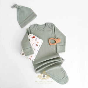 NWT Cute Baby Gift Set Pajamas Bag Blanket Wooden Toy Boho Mushrooms & Hippo